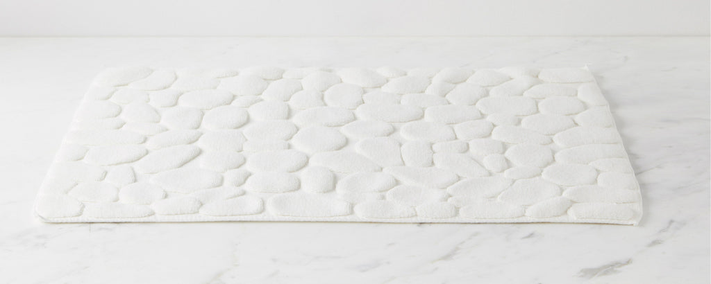 pebble white bath mat