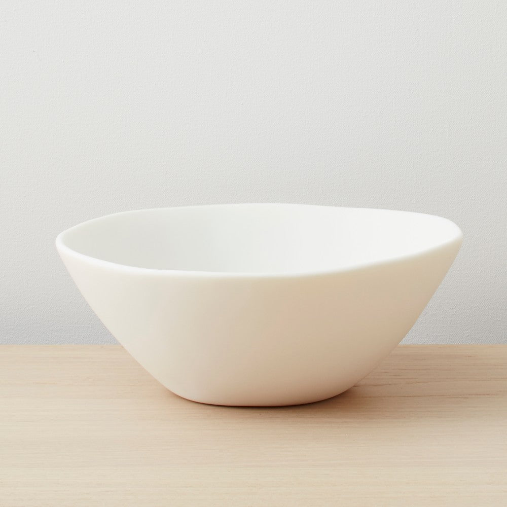 resin tapered bowl medium, white