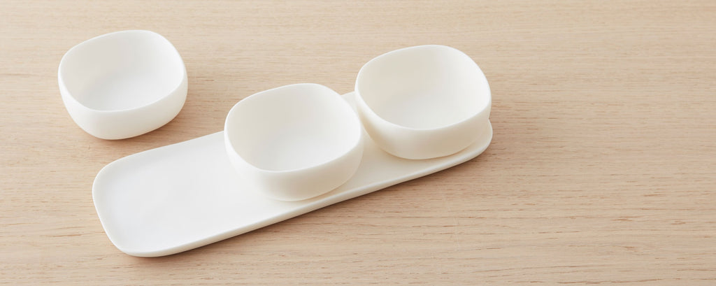 resin trio of bowls, white